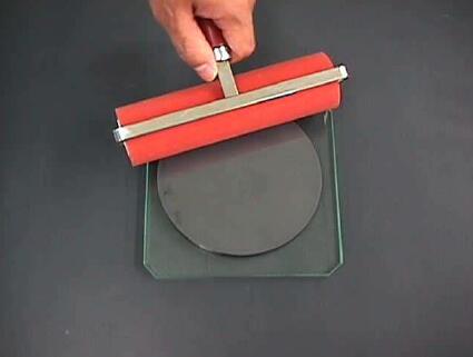 光纤连接器研磨-研磨胶垫装配